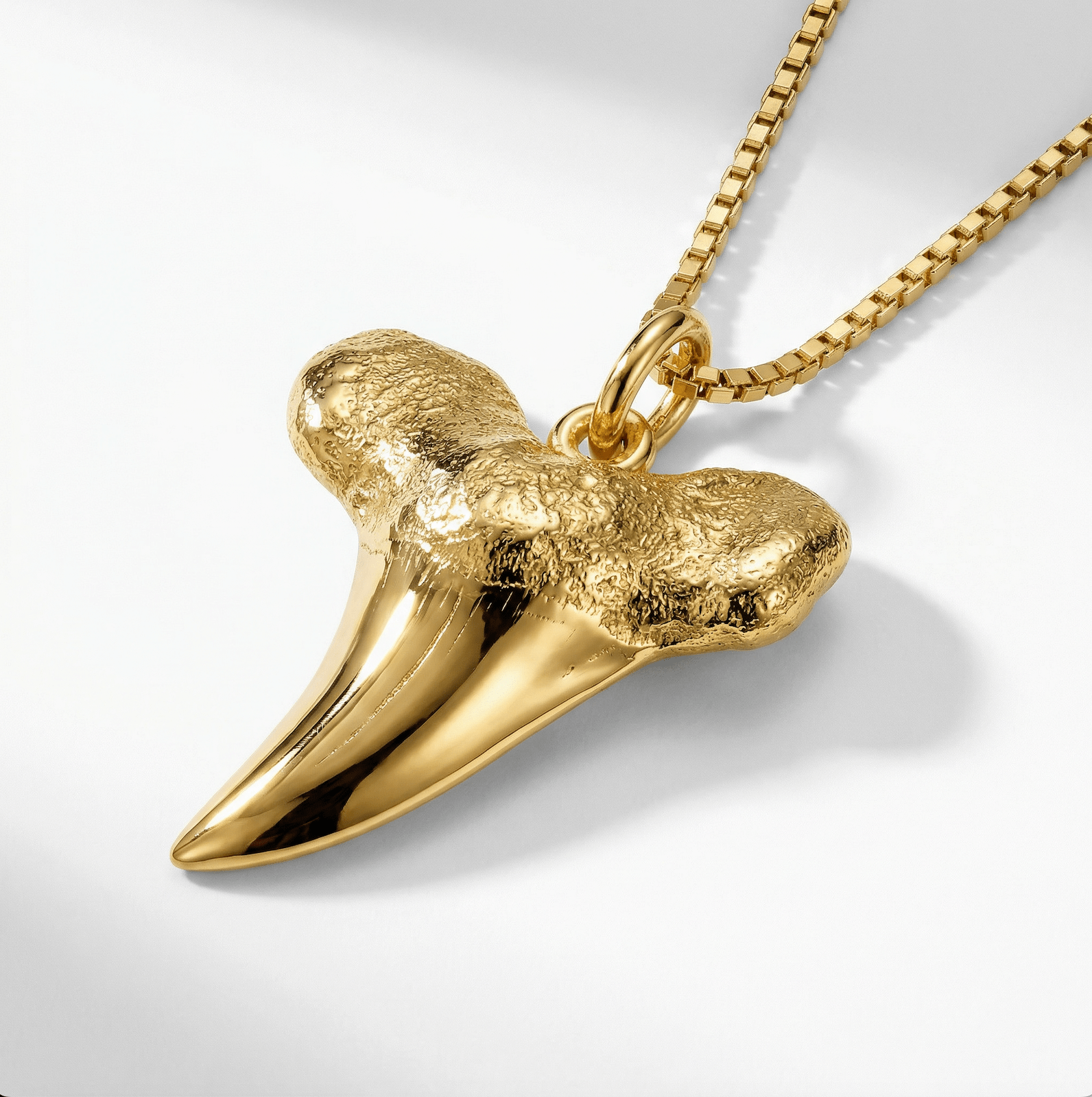 Gold Shark Tooth Pendant - Coralina