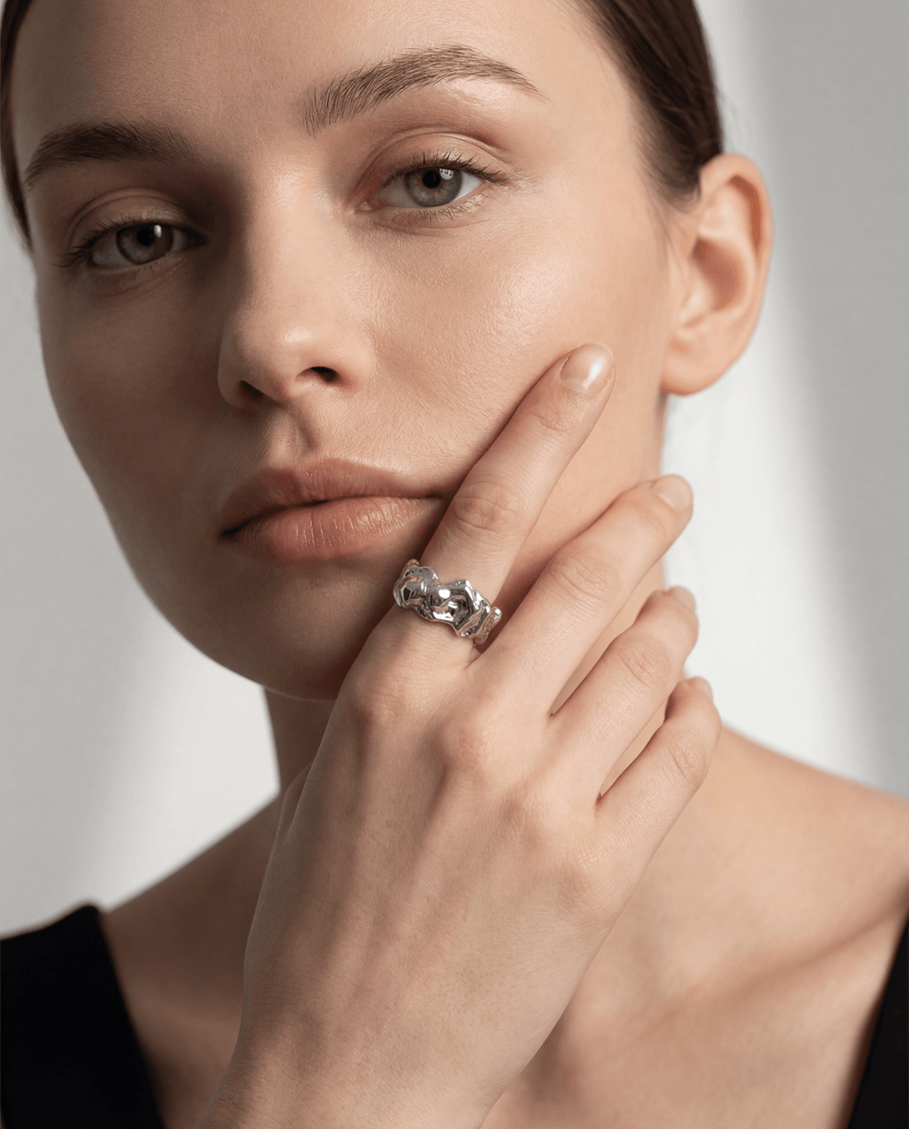 June Silver Ring - Coralina