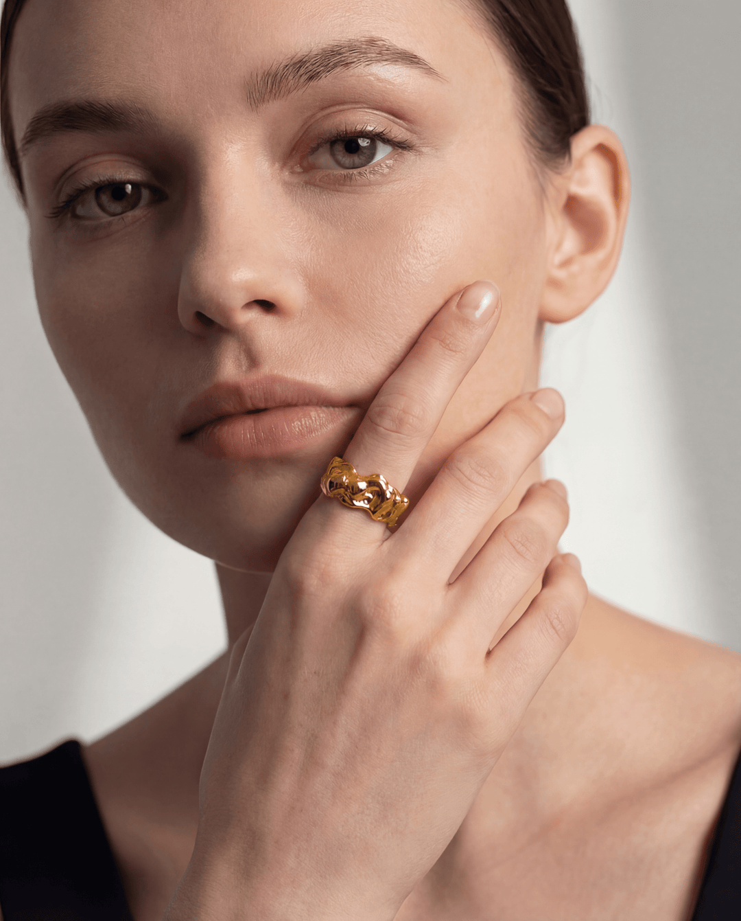 June Gold Ring - Coralina