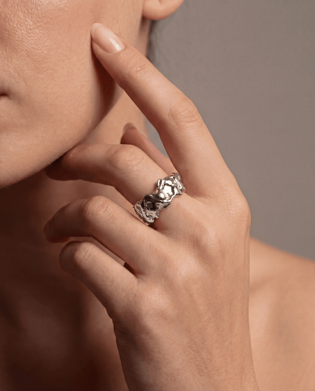 June Silver Ring - Coralina